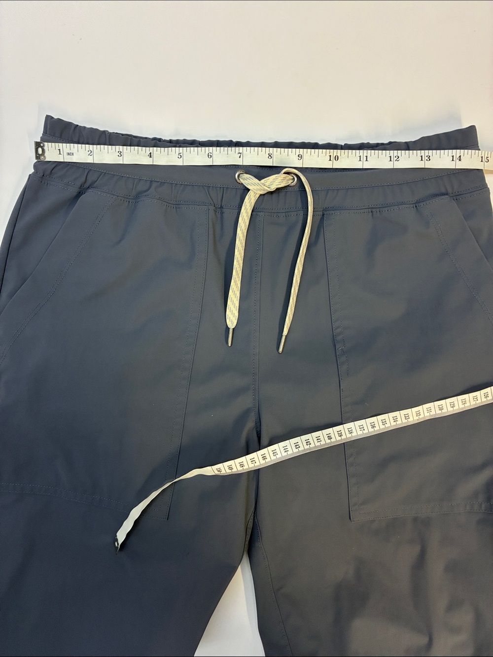 Vuori Women's Miles Jogger, grey, Women’s Small - Picture 12 of 16